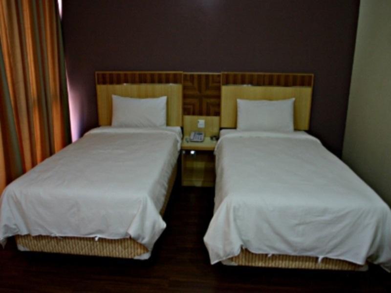 Oyo 89866 Houz Inn Bintulu Kültér fotó