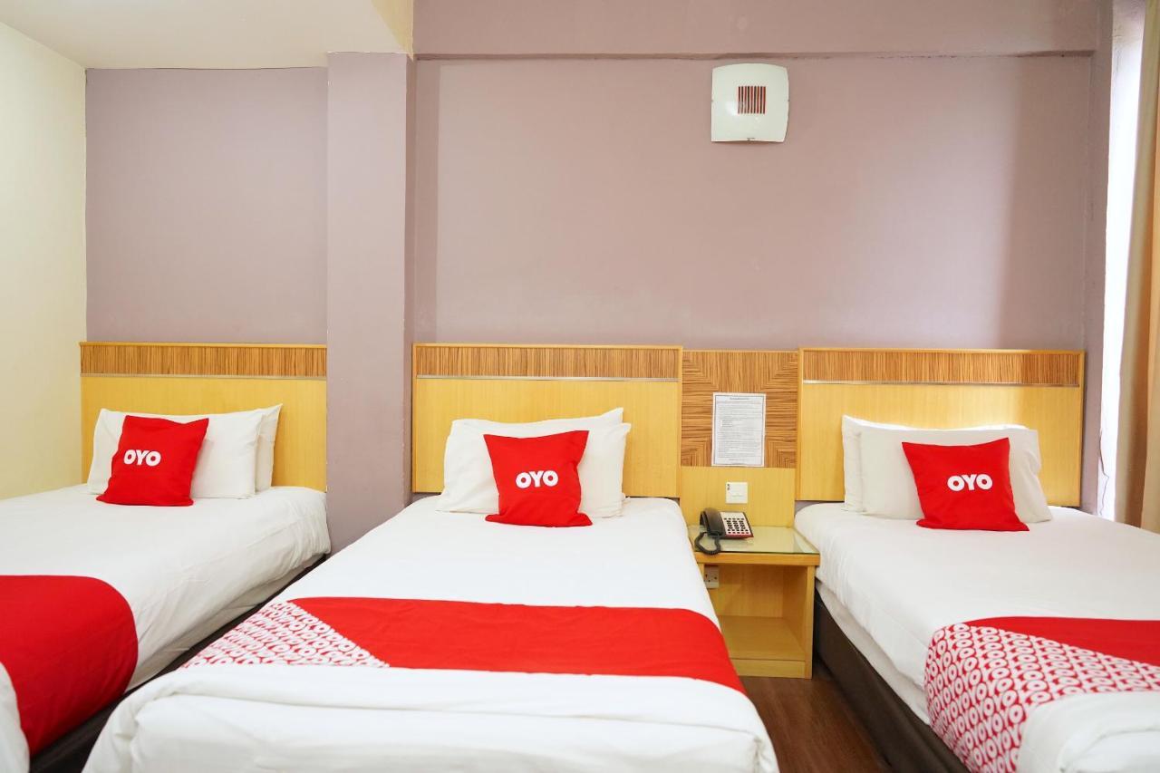 Oyo 89866 Houz Inn Bintulu Kültér fotó